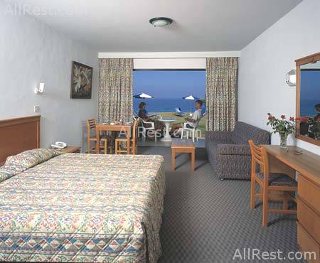 Helios Bay Hotel Apts 8